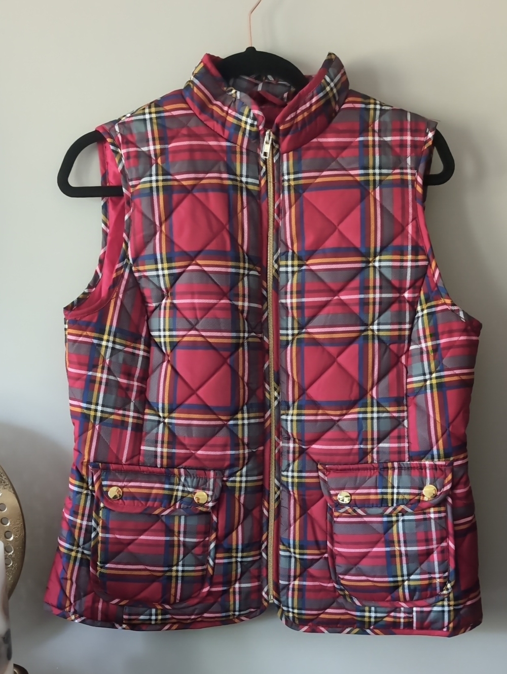 St Johns Bay Holiday Plaid/Tartan Puffer Vest - Medium